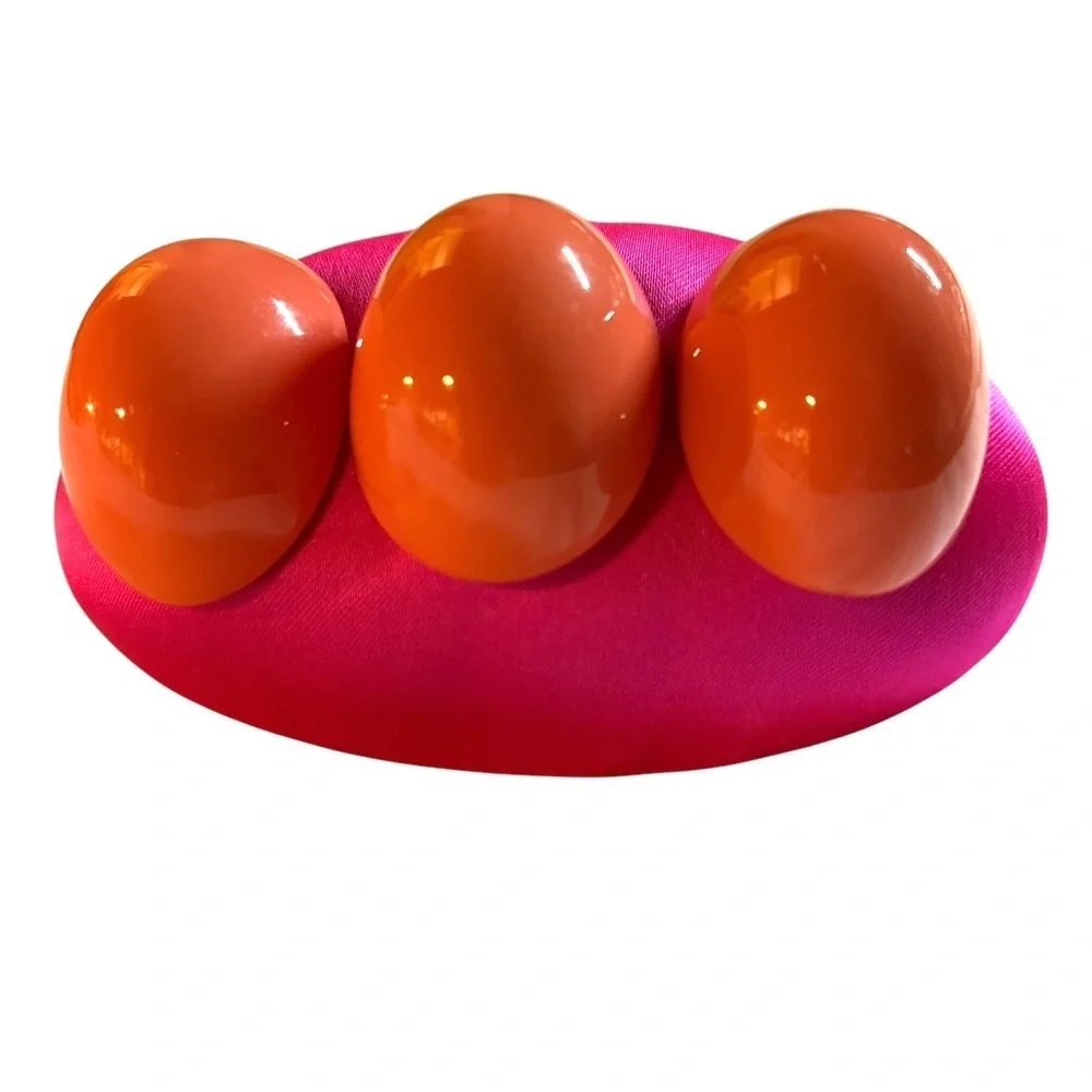 Julietta Unmarried Woman Hair Clip